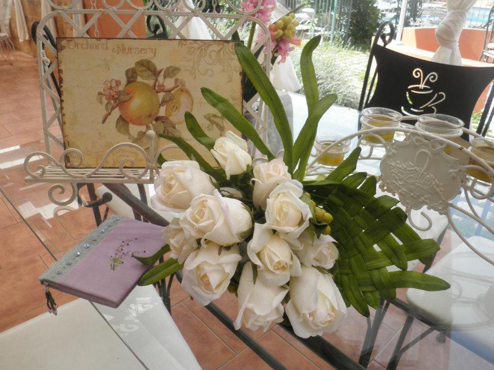 Laurel De La Reina Bed & Breakfast - Boutique La Zubia  Eksteriør billede